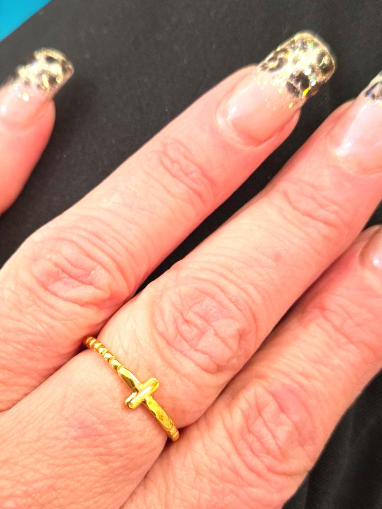 Twisted Cross Rings!