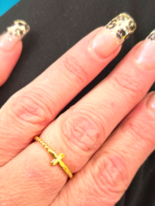 Twisted Cross Rings!