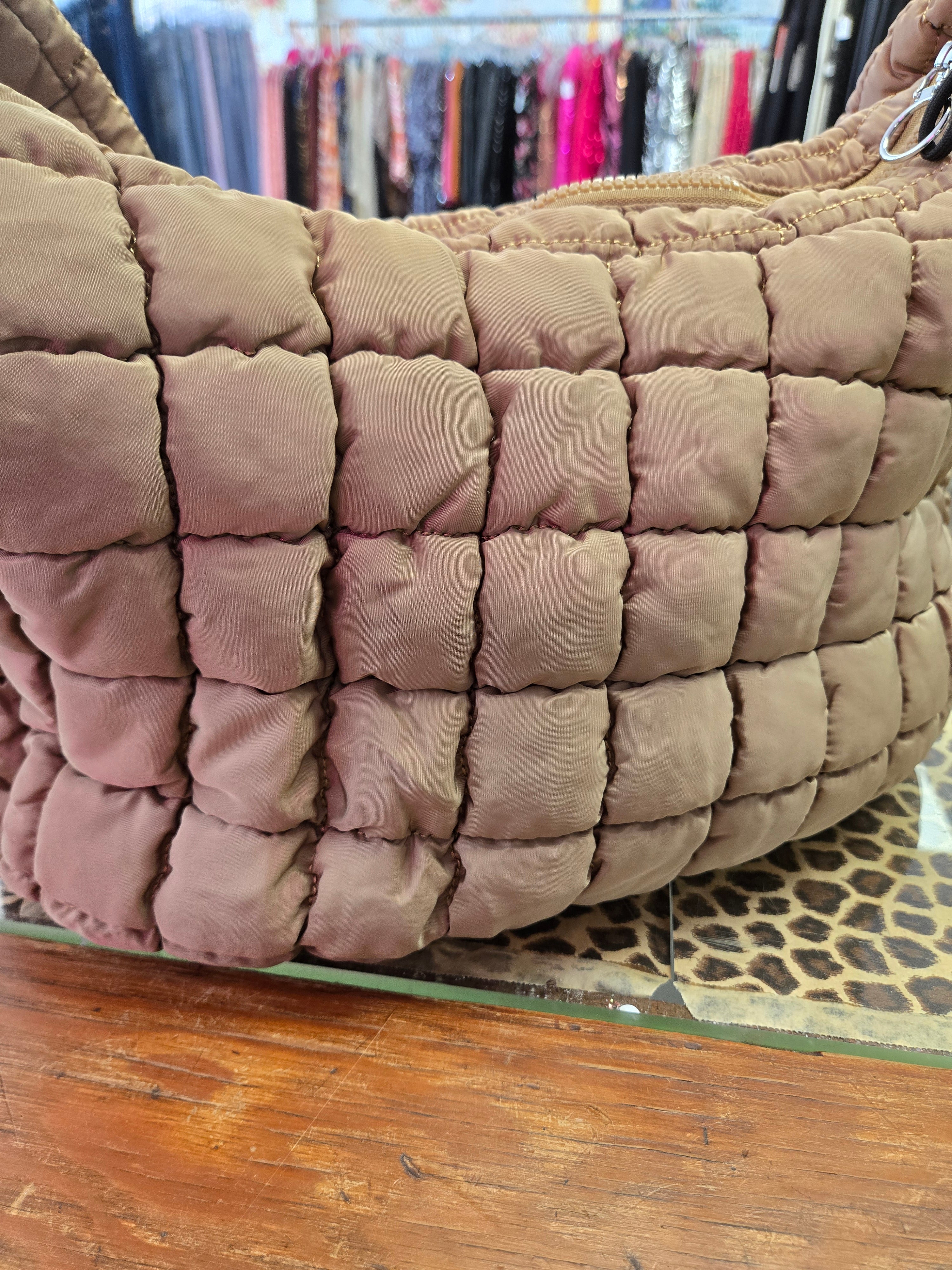 Puffer Totes!