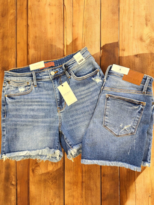 Judy Blue Vintage Fray Shorts!