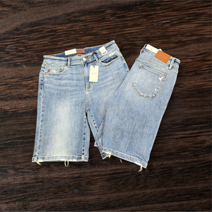 Judy Blue Vintage Bermuda Shorts!