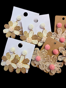 Daisy Earrings!