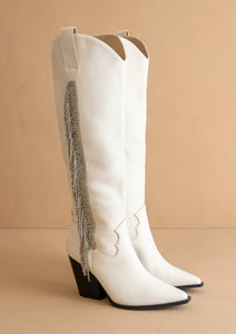 Knee High Fringe Boots!