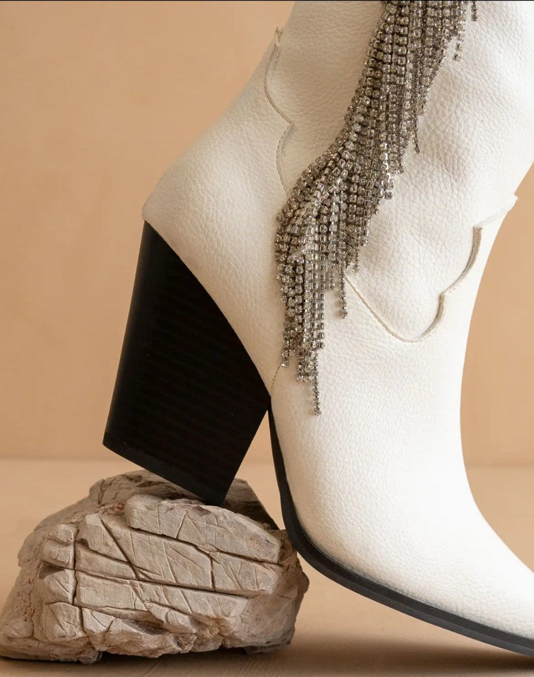 Knee High Fringe Boots!