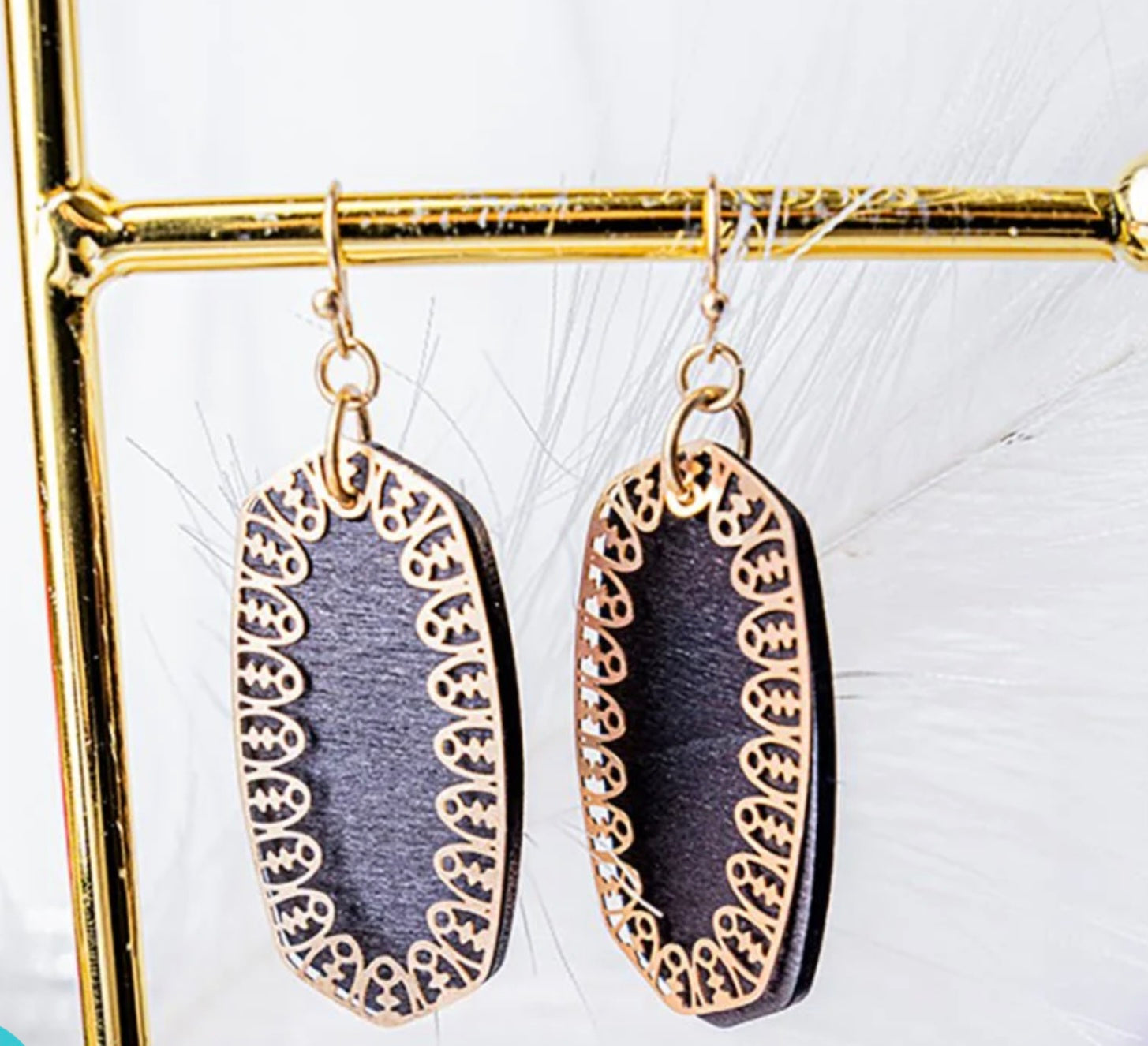 Layered Oval Earrings! 3 colors!