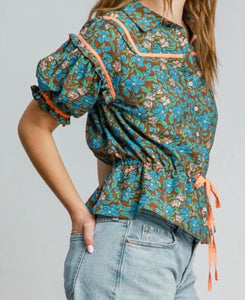 Garden Floral Print Blouse!
