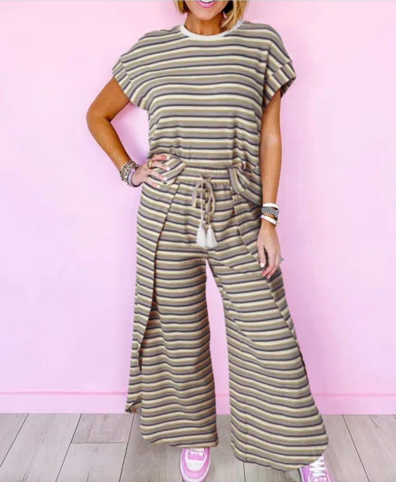 Tasseled Wide Leg Pant Set!