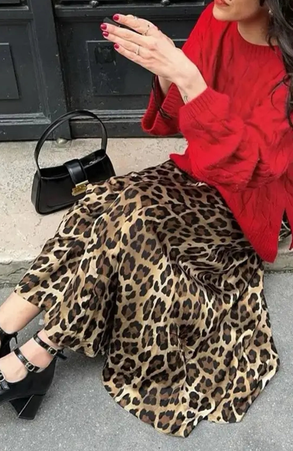 Vintage Leopard Print Midi Skirt!