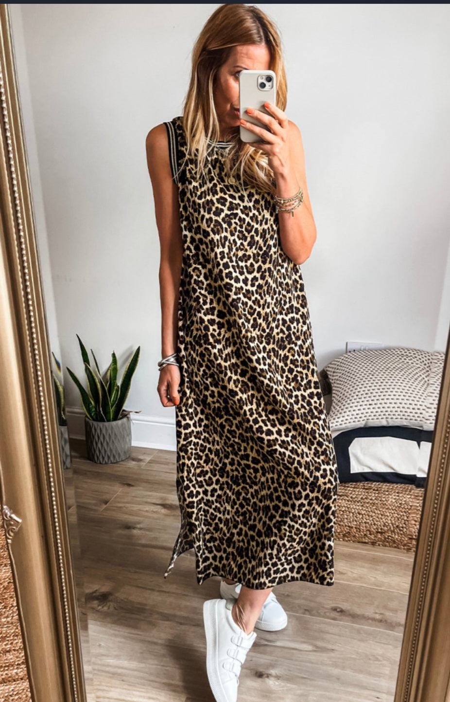 Contrasting Leopard Maxi!