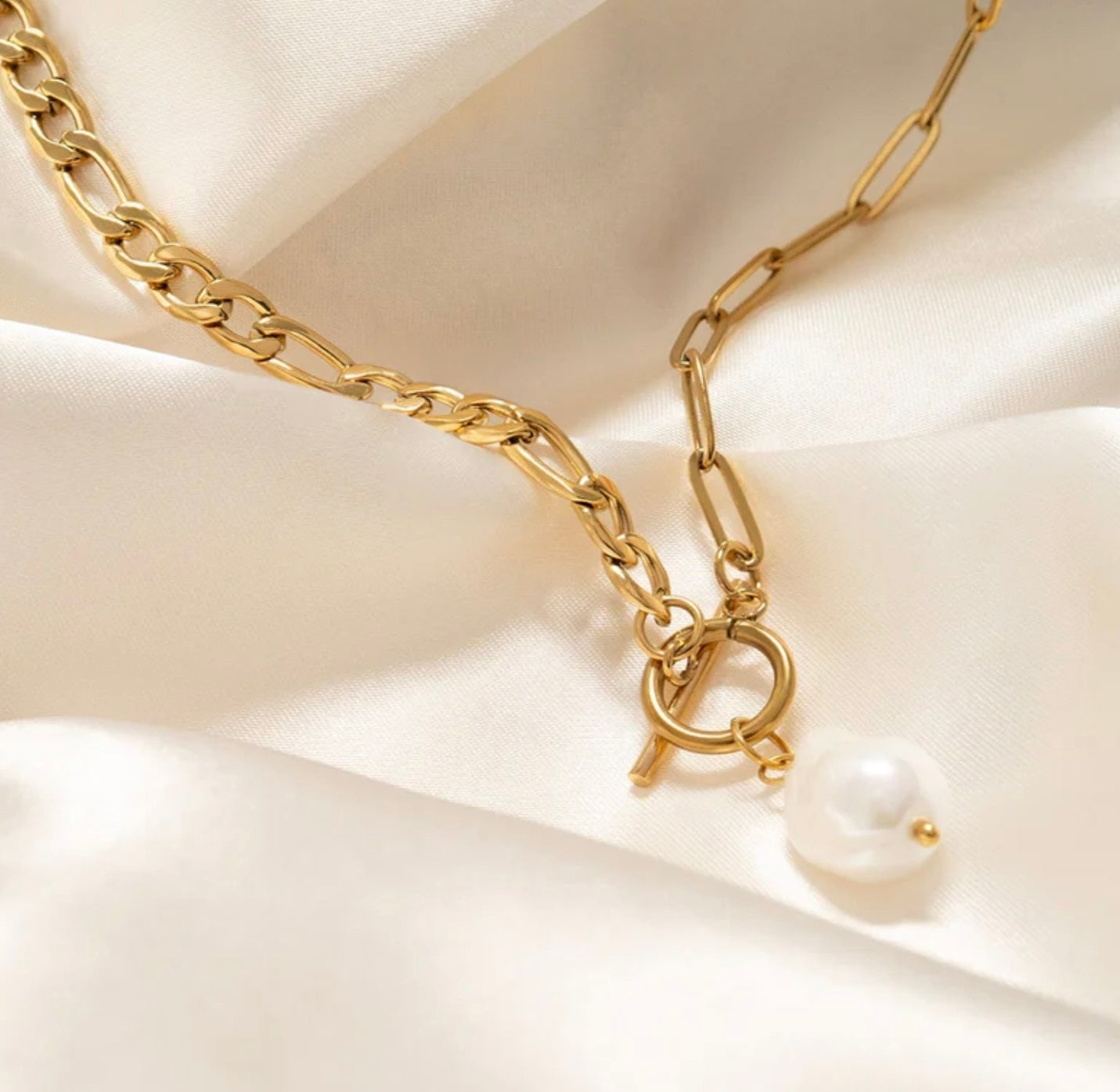 Stainless Freshwater Pearl Necklace! 18k PVD