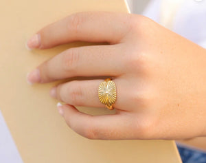 Cubic Zirconia Sunburst Ring!