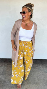 Floral Wide Leg Pants!