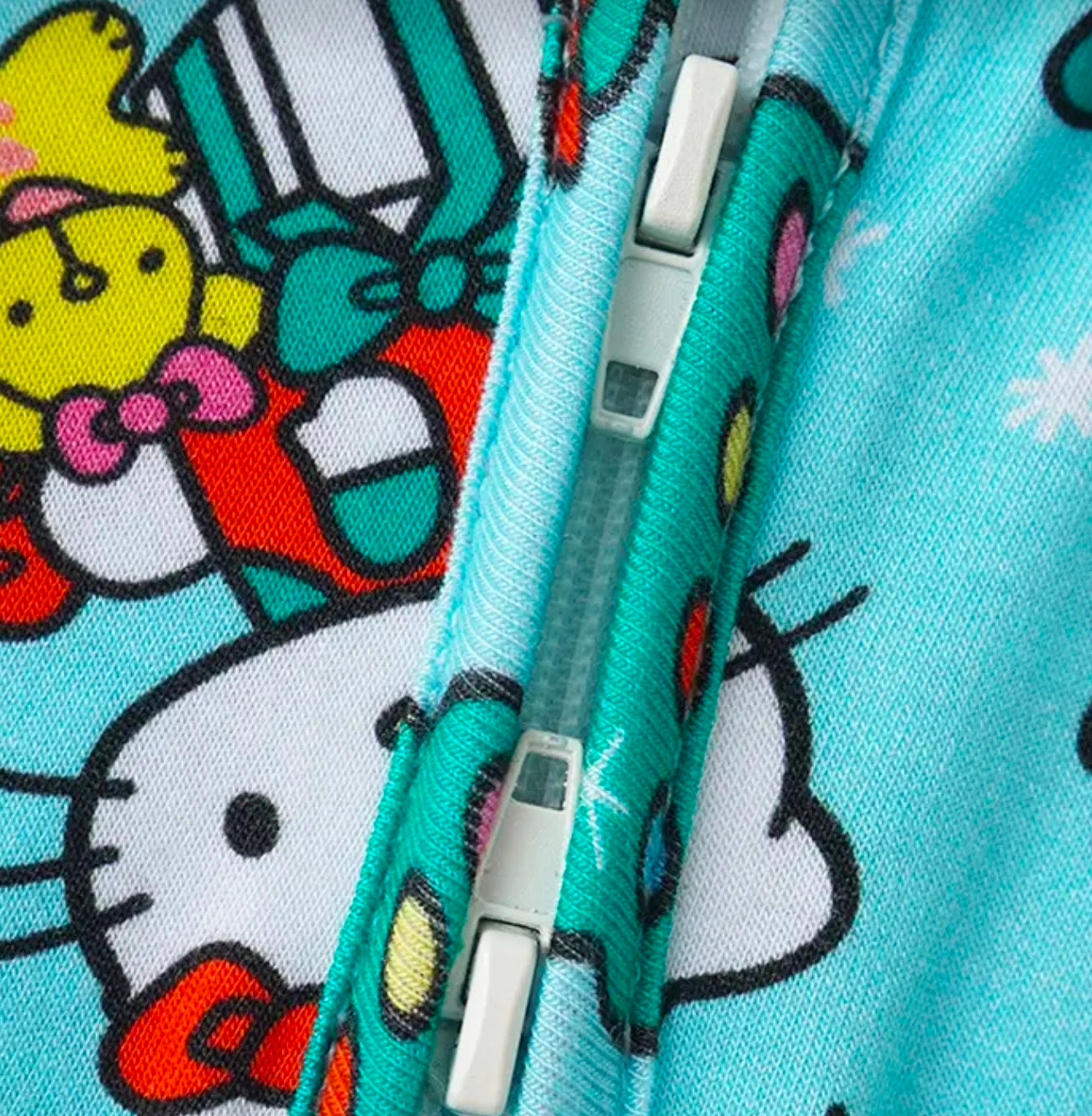 Kitty Christmas Bamboo Zippy!